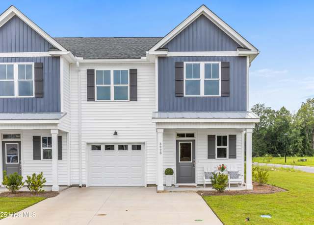 Property at 3228 Beaus Dr, Castle Hayne, NC 28429, 3 beds, 2.5 baths