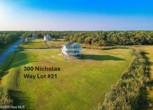 Property at 300 Nicholas Way, Hubert, NC 28539