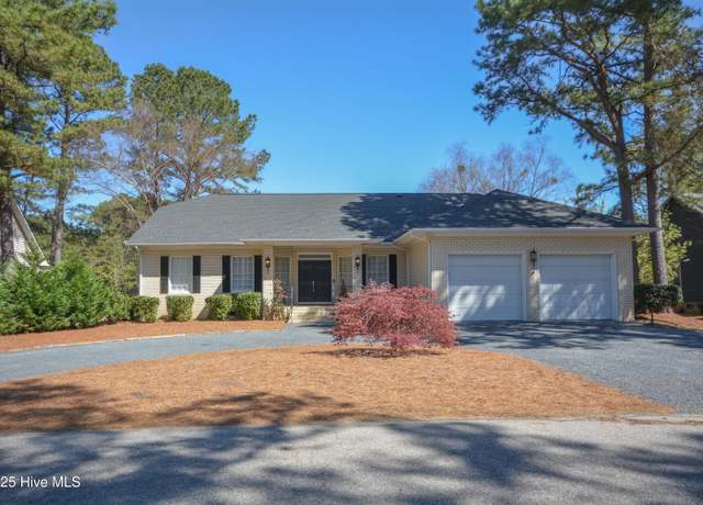 Property at 1135 Greenbriar Dr, Vass, NC 28394, 4 beds, 2 baths