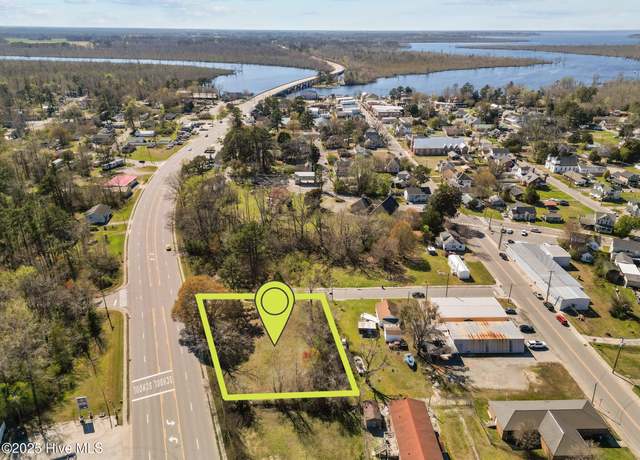 Property at 804 Scuppernong Dr, Columbia, NC 27925
