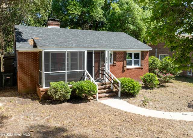 Property at 907 Bonham Ave, Wilmington, NC 28403, 2 beds, 2 baths