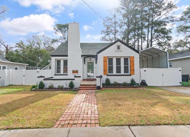 Property at 308 S Pineview Ave, Goldsboro, NC 27530, 3 beds, 2 baths