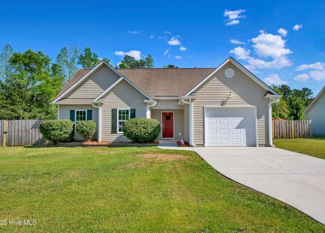 Property at 304 Big Tree Ln, Chinquapin, NC 28521, 3 beds, 2 baths