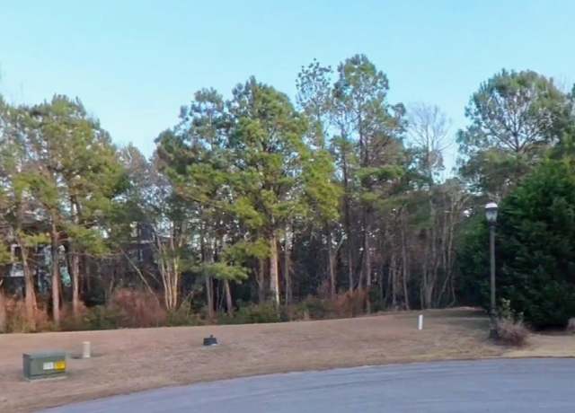 Property at 415 Wisteria Ln, Holly Ridge, NC 28445