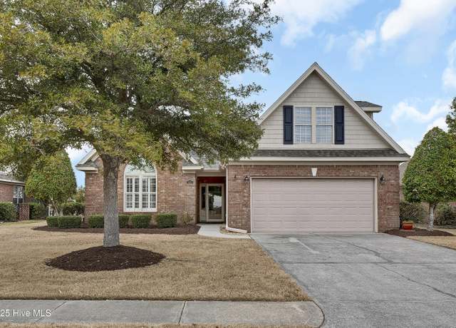 Property at 325 Highlands Dr, Hampstead, NC 28443, 4 beds, 3 baths