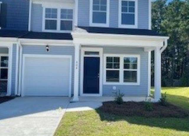 Property at 804 Palm Frond Way NW, Calabash, NC 28467, 3 beds, 3.5 baths
