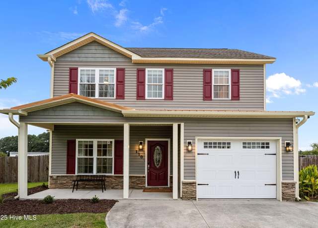 Property at 110 High Cottage Ln, Richlands, NC 28574, 3 beds, 2.5 baths