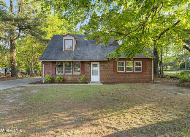 Property at 510 Quail Dr, Goldsboro, NC 27534, 4 beds, 2 baths