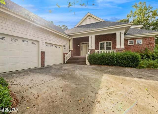 Property at 132 Cedar Point Dr, Wallace, NC 28466, 3 beds, 3 baths