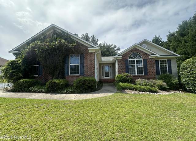 Property at 155 Patricia Ct, Whispering Pines, NC 28327, 3 beds, 2 baths