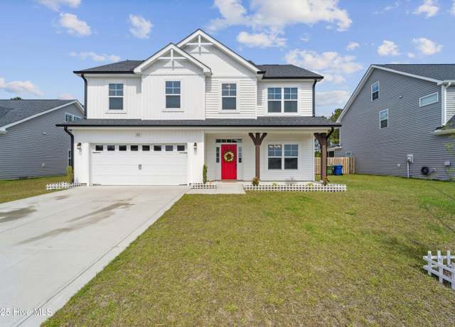 Property at 570 Transom Way, Sneads Ferry, NC 28460, 4 beds, 2.5 baths