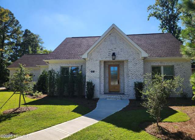 Property at 3605 Rosewood Landing Dr, Castle Hayne, NC 28429, 3 beds, 2 baths
