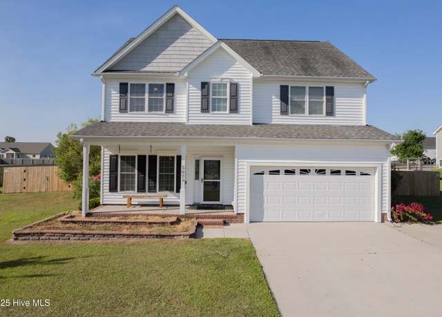 Property at 507 Newhan Ct, Hubert, NC 28539, 4 beds, 2.5 baths