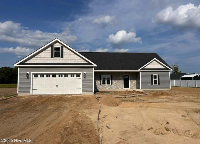 Property at 5116 Nc-111, Pikeville, NC 27863, 3 beds, 2 baths