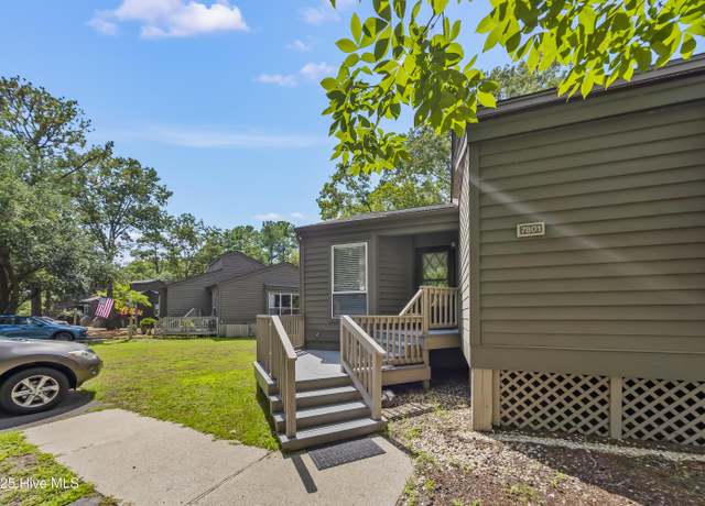 Property at 7801 Windward Dr, New Bern, NC 28560, 2 beds, 2 baths