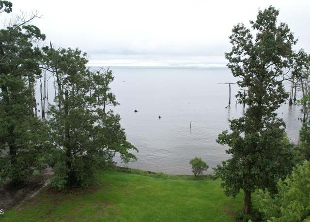 Property at 208 Osprey Dr, Edenton, NC 27932