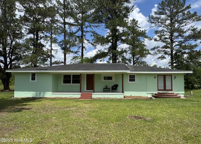 Property at 1309 Gaston Sellers Rd, Whiteville, NC 28472, 3 beds, 2 baths