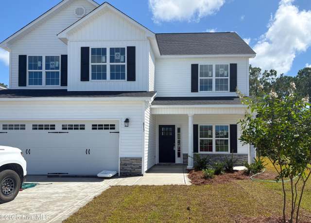 Property at 813 Whit Way, Sneads Ferry, NC 28460, 4 beds, 2.5 baths