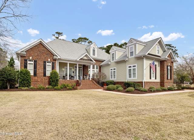 Property at 1808 Baywater Ct SE, Bolivia, NC 28422, 4 beds, 3.5 baths