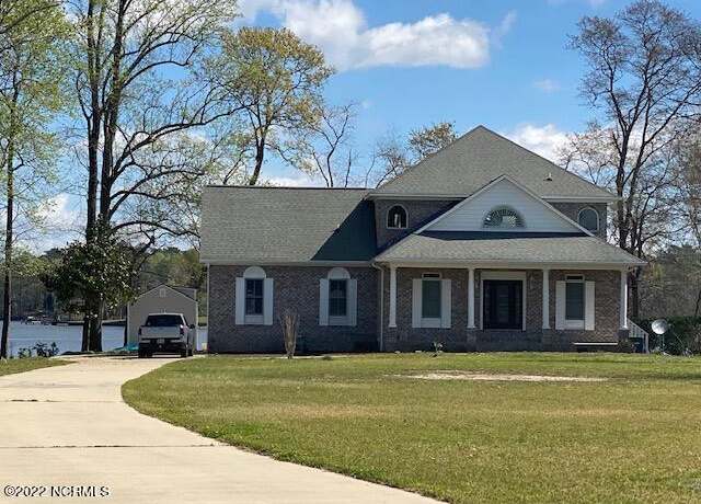 Property at 121 Sabre Point Dr, Bath, NC 27808, 3 beds, 3.5 baths