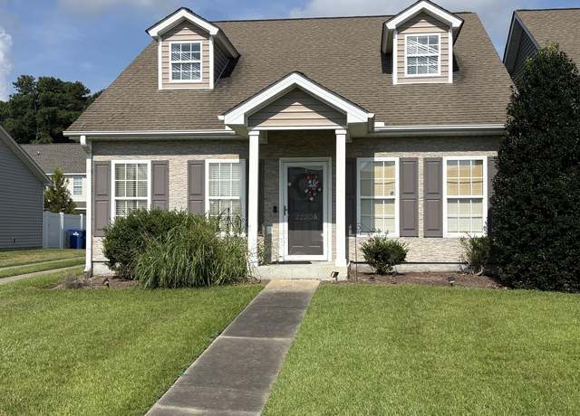 Property at 2220 Brookville Dr Unit A, Greenville, NC 27834, 3 beds, 2 baths