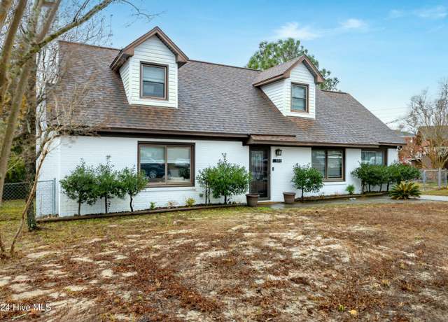 Property at 929 Arnold Rd, Wilmington, NC 28412, 3 beds, 2 baths