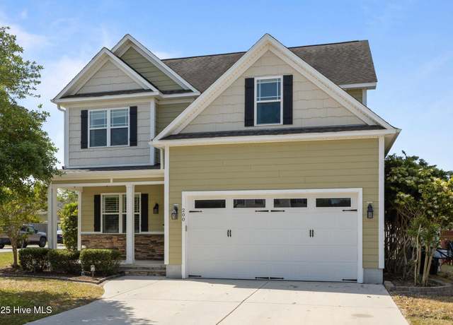 Property at 200 Abaco Dr W, Cedar Point, NC 28584, 4 beds, 2.5 baths