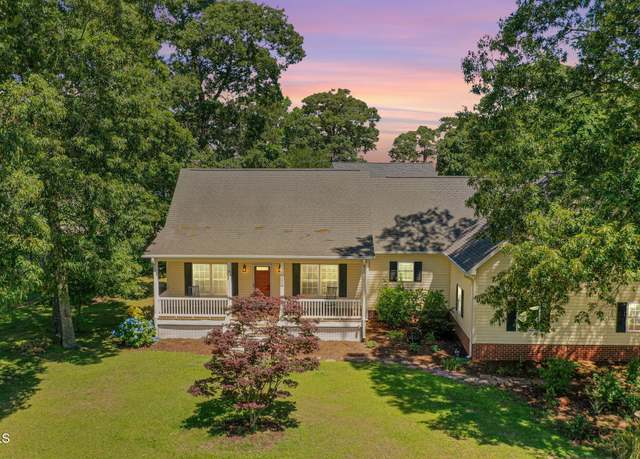 Property at 592 Arnolds Beach Rd, Roper, NC 27970, 3 beds, 2.5 baths