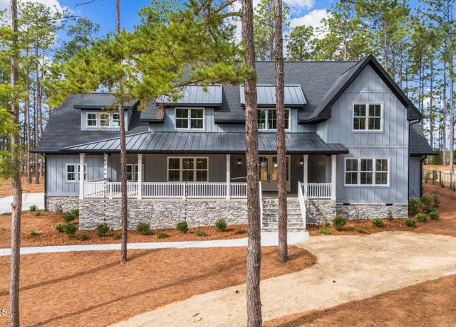 Property at 130 Kings Ridge Ct, Southern Pines, NC 28387, 4 beds, 3.5 baths