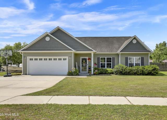 Property at 133 Fallbrook Ln, Rocky Point, NC 28457, 3 beds, 2 baths