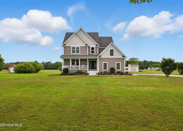 Property at 121 Solo Ln, Knotts Island, NC 27950, 3 beds, 2.5 baths