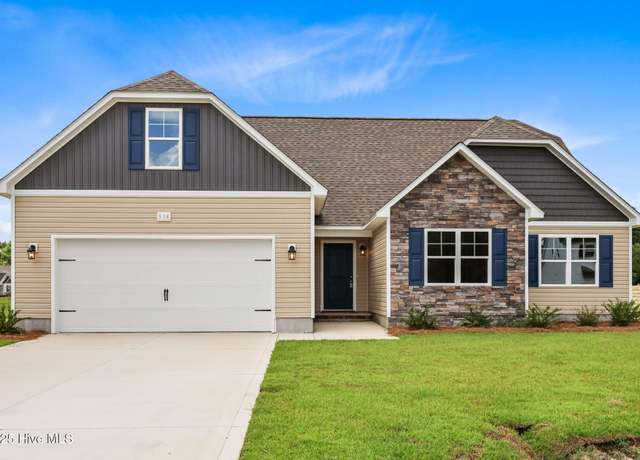 Property at 514 Orchard Creek Dr, Richlands, NC 28574, 3 beds, 2 baths