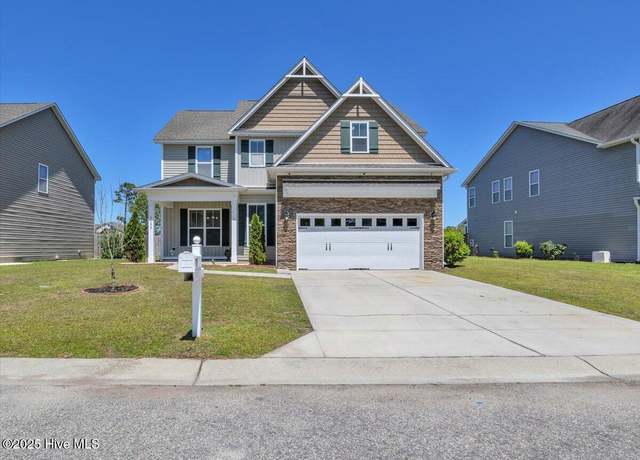 Property at 9033 Gardens Grove Rd, Leland, NC 28451, 5 beds, 3.5 baths