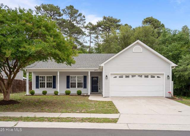 Property at 6823 Hailsham Dr, Wilmington, NC 28412, 3 beds, 2 baths