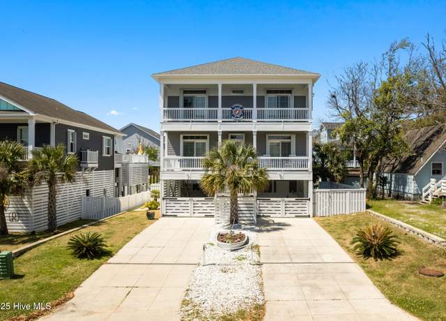 Property at 107 SE 54th St, Oak Island, NC 28465, 5 beds, 3.5 baths