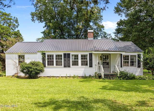 Property at 2172 Crooked Run Rd, Willard, NC 28478, 3 beds, 1.5 baths