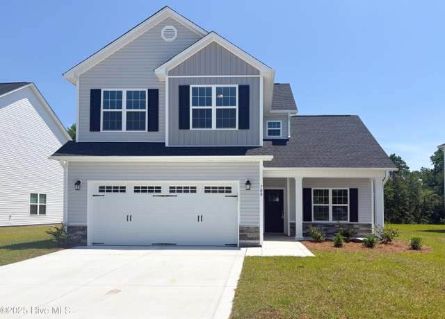 Property at 700 Ellabond St, Sneads Ferry, NC 28460, 3 beds, 2.5 baths