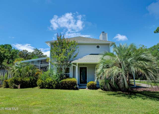 Property at 1202 Beresford Ct, Wilmington, NC 28409, 3 beds, 2.5 baths