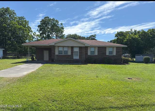 Property at 4037 Stantonsburg Rd SE, Wilson, NC 27893, 3 beds, 1 bath