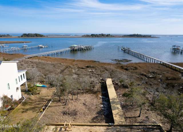 Property at 1632 Sound Watch Dr, Wilmington, NC 28412