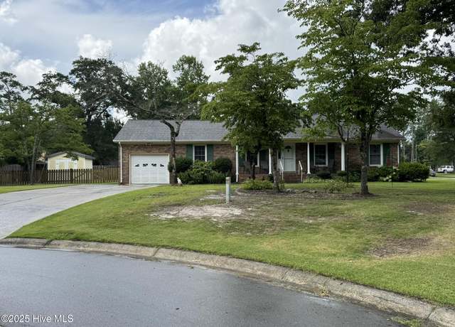 Property at 6 Runningbranch Dr, Havelock, NC 28532, 3 beds, 2 baths