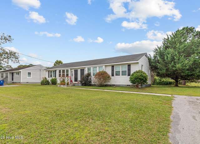 Property at 332-334 Starling St, Jacksonville, NC 28540, 4 beds, 2 baths