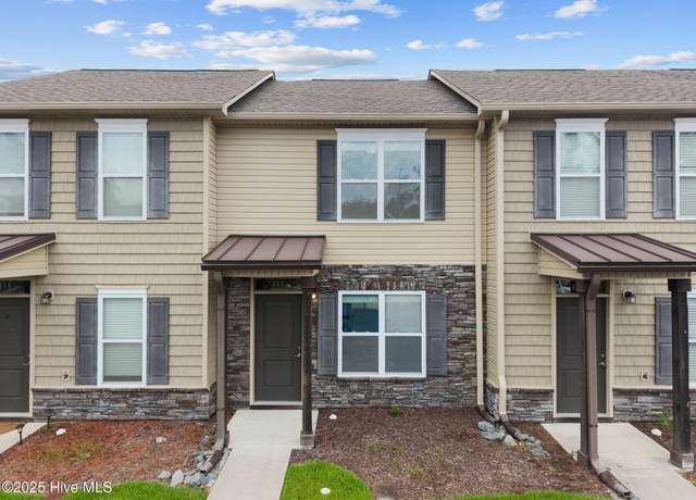 Property at 408 Sullivan Loop Rd, Midway Park, NC 28544, 2 beds, 1.5 baths