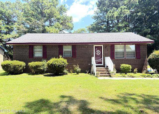 Property at 621 Walton Cir, Rocky Mount, NC 27801, 3 beds, 1 bath