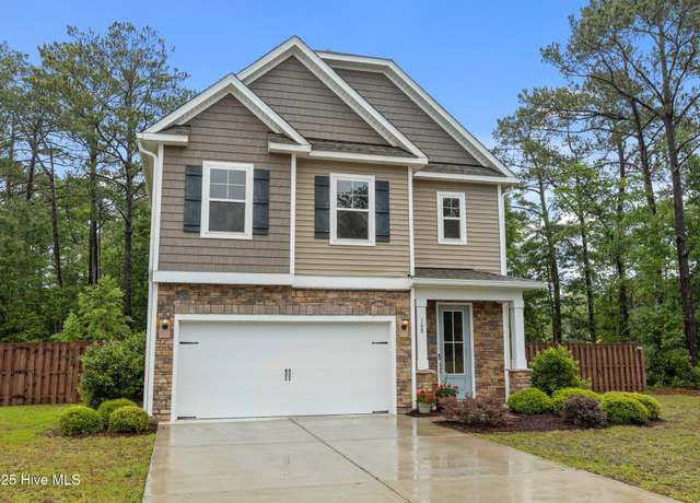 Property at 108 Henderson Dr, Newport, NC 28570, 4 beds, 3 baths