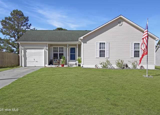 Property at 347 Palamino Trl, Jacksonville, NC 28546, 4 beds, 2 baths