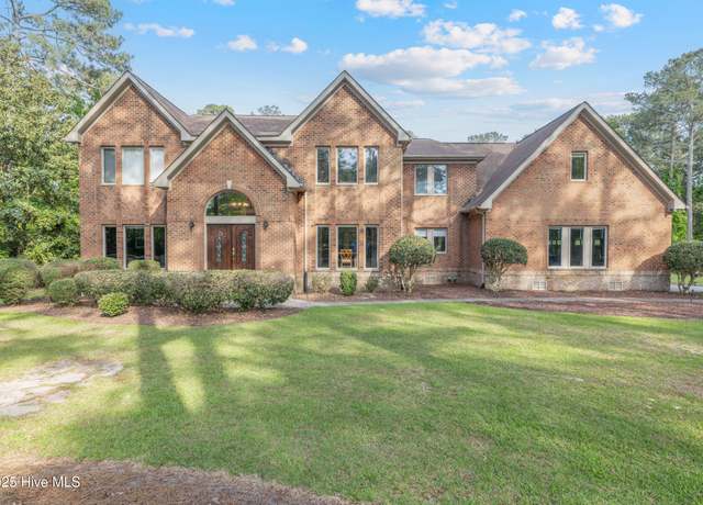 Property at 145 Meadowlark Rd, Goldsboro, NC 27534, 3 beds, 2.5 baths
