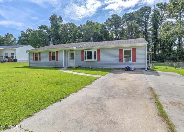 Property at 203 Devon Ct, Jacksonville, NC 28546, 3 beds, 1.5 baths