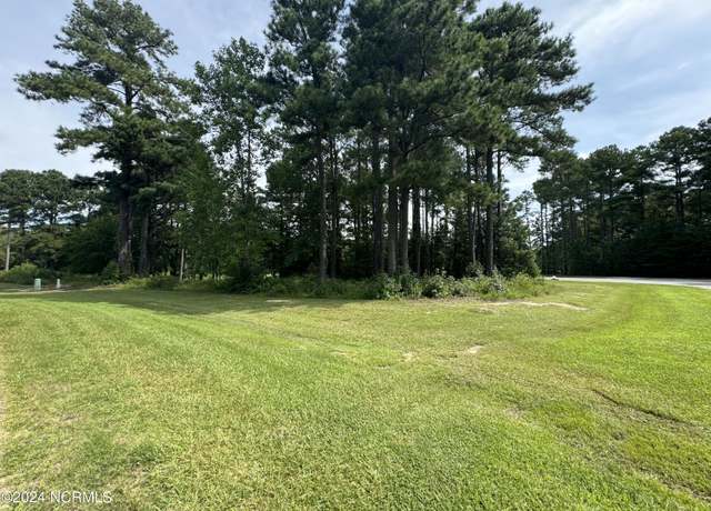 Property at 11 Scuppernong River Dr, Hertford, NC 27944