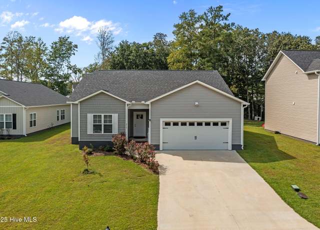 Property at 213 Baker Rd, Hubert, NC 28539, 3 beds, 2 baths